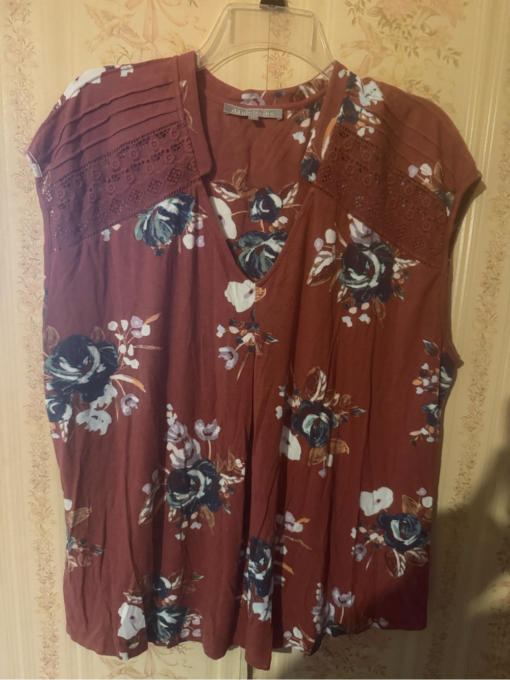 Daniel Rainn Rust Floral Lace-Trim V-Neck Top
